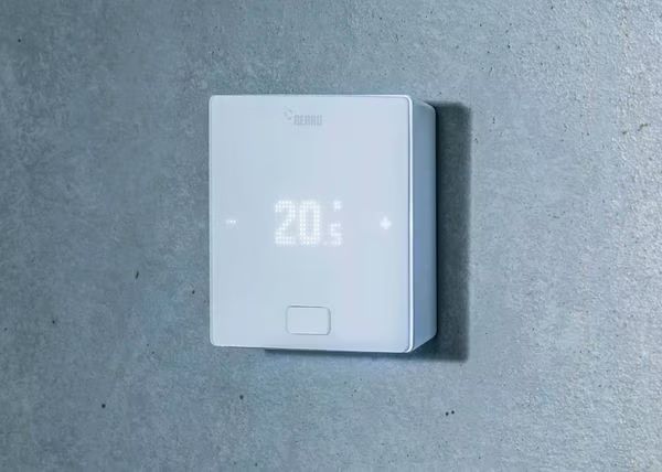Termostat rehau NOU