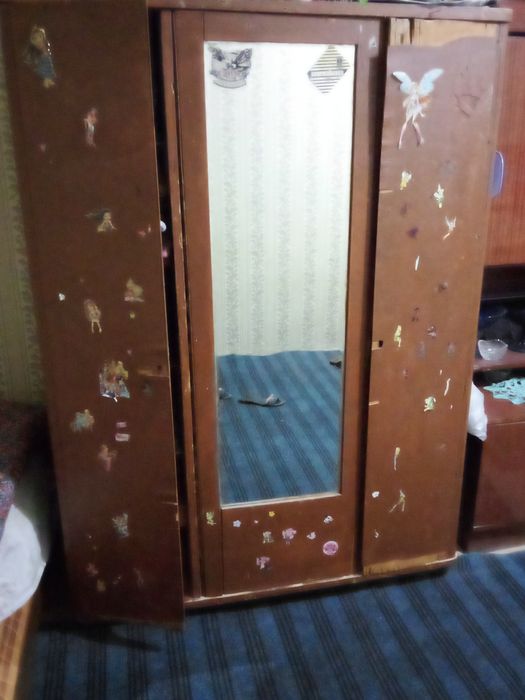 Продаются шифоньеры