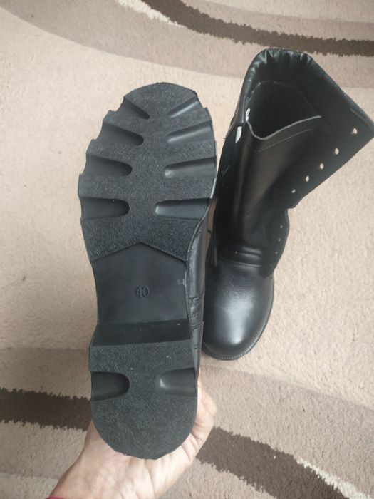 Берцы кожаные новые