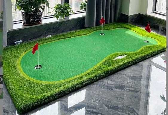 Professional Mini Golf Maydonchasi – Dam olishga Professional Nafas!