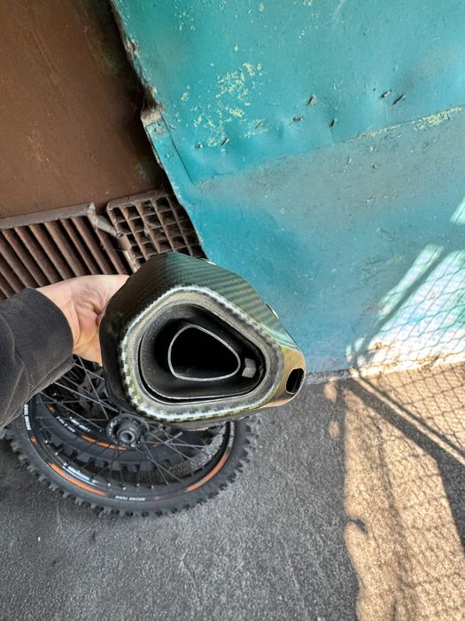 Гърне за мотор Akrapovic