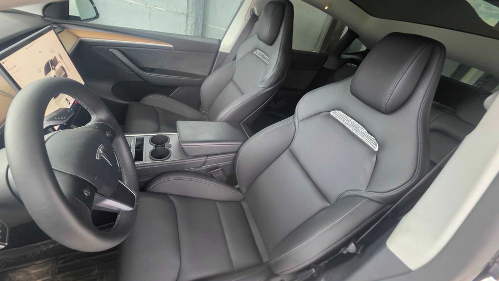 Scaune Fata Tesla Model Y 2023