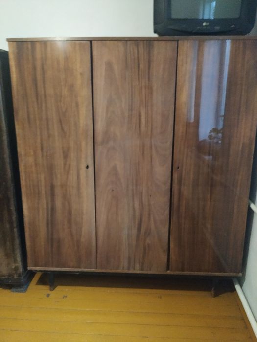 Шкаф, шифоньер советские