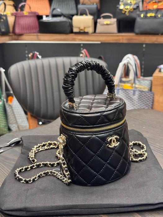 Чанти всякакъв бранд