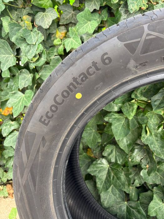 Vând 4 anvelope de vara Continental Eco Contact 6