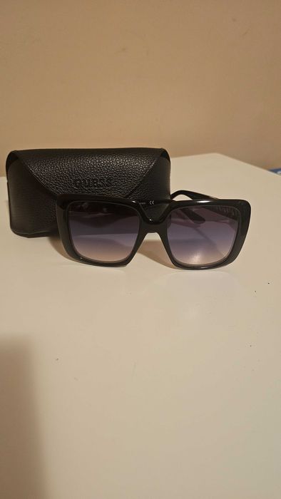 Слънчеви очила GUESS Gu7689 01T 55
