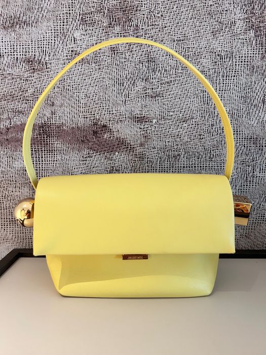 Жълта чанта Jacquemus