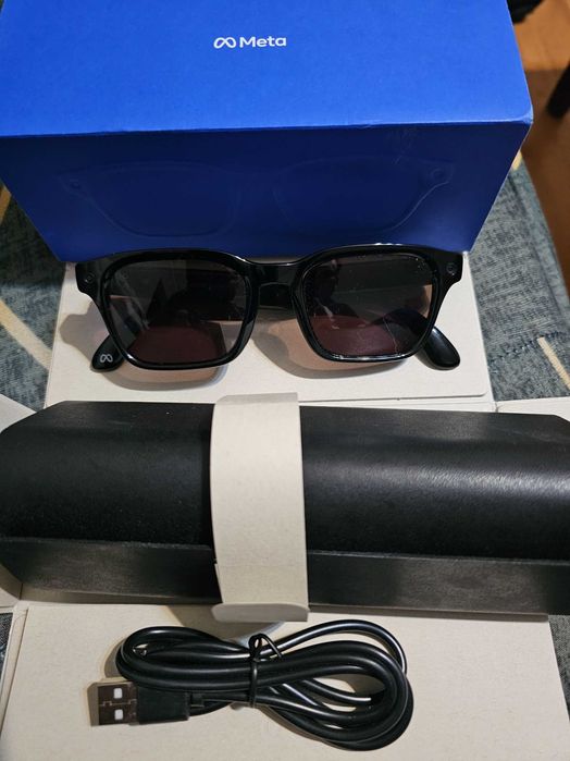 Очки Ray ban, совместно с Меta
