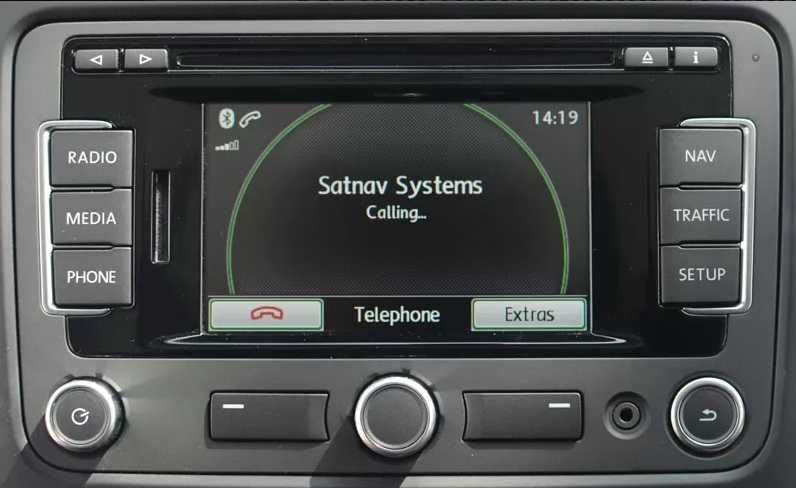 Монтаж на ОЕМ Bluetooth модул VW Passat, Golf, Tiguan, SEAT, Skoda