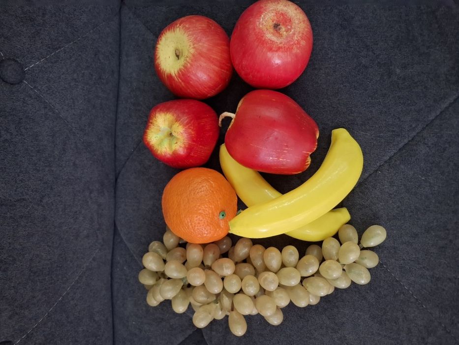 Продаются декоративные фрукты в отличном состоянии. Цена за все 130000