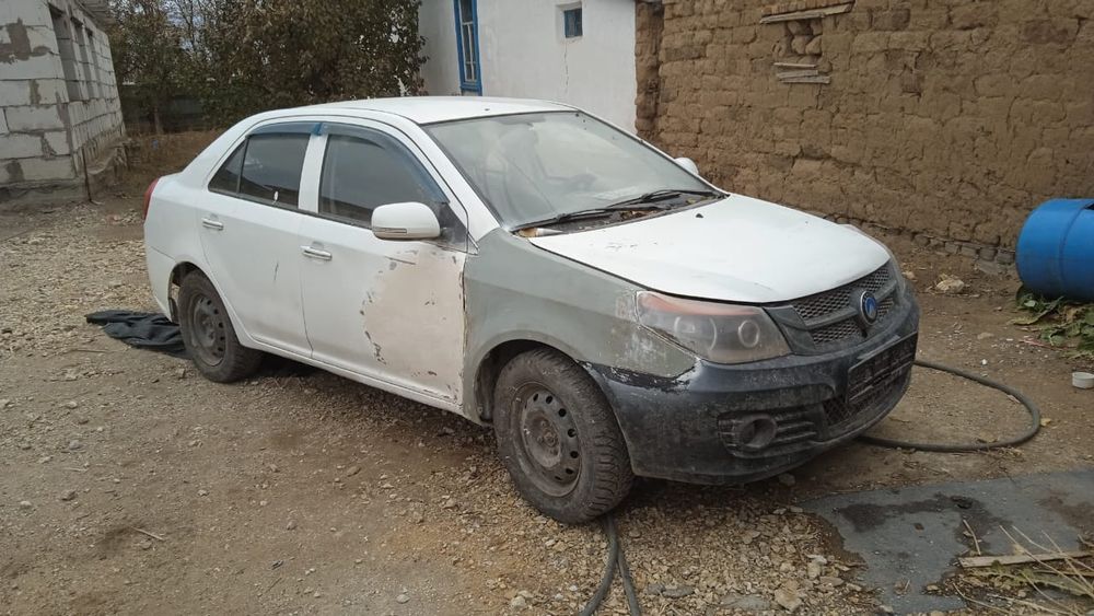 Продам машину Geelly GS6