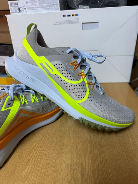 Nike barbati marimea 45,5 noi