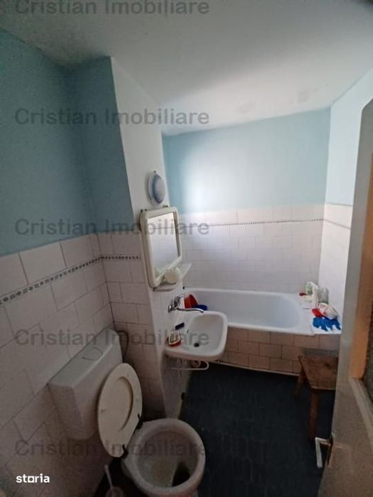 LIBER, balcon 7 m, SPATIOS, 2 camere zona Radu Negru