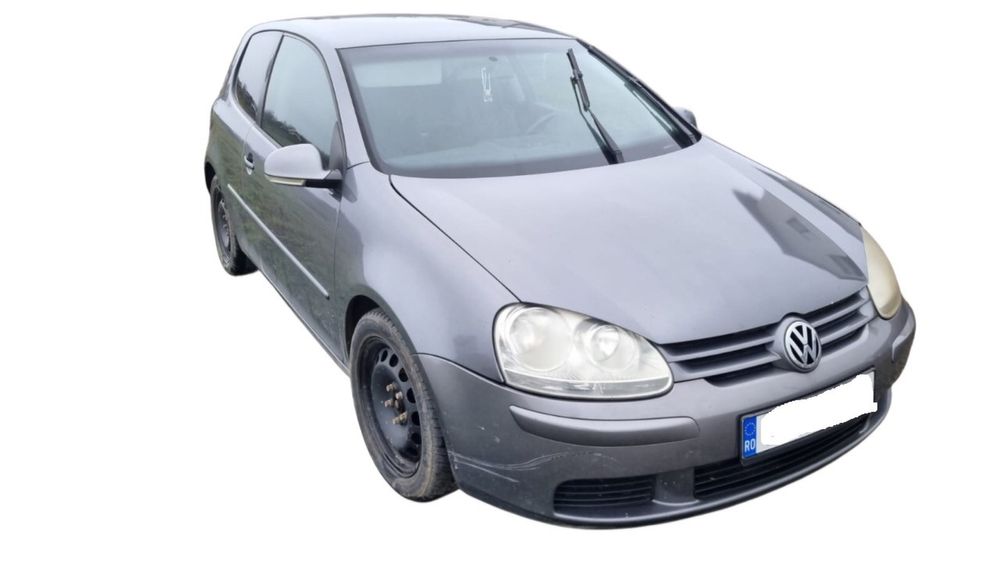Piese auto din dezmembrari Golf 5 gri LA7T in 2 usi 1.9 tdi BRU