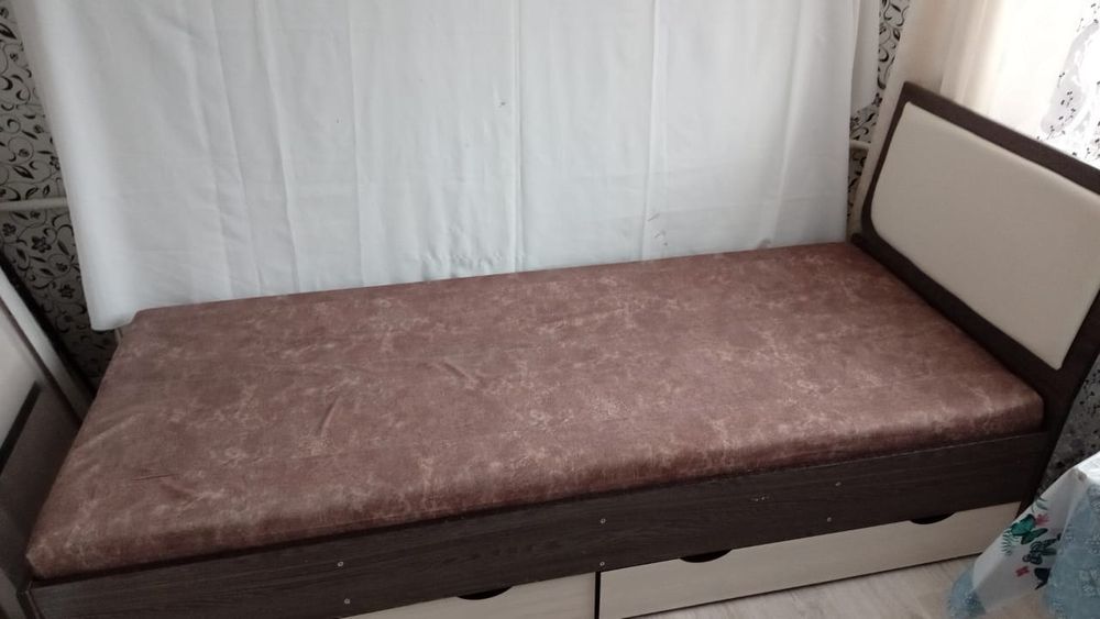 Продам кровать односпальная