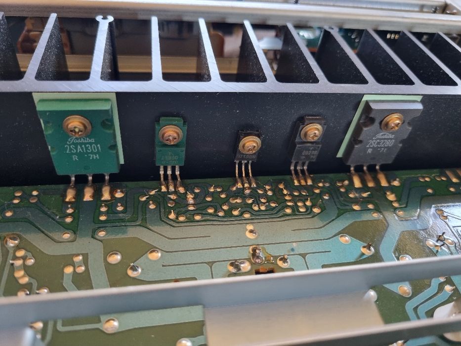 Set Finali Toshiba 2SA1301, 2SC3280,prefinali, radiatoare.