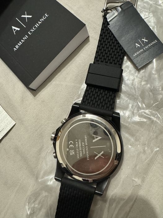 Часовник Armani Axchange оригинален