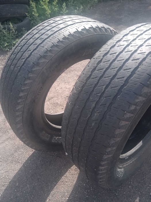 Roadstone 265/65/R17