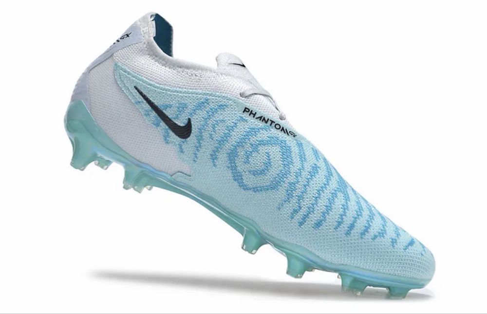 Nike Phantom