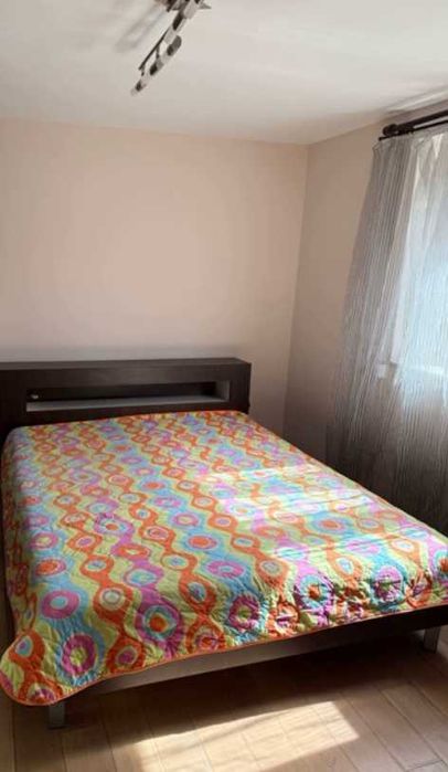 Тристаен апартамент под наем Левски