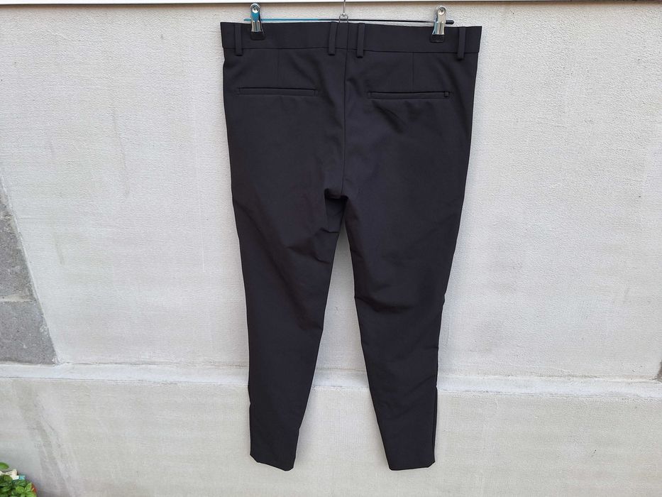 **Zara Black | talie 88 cm | pantaloni sport, barbat | 42 | M