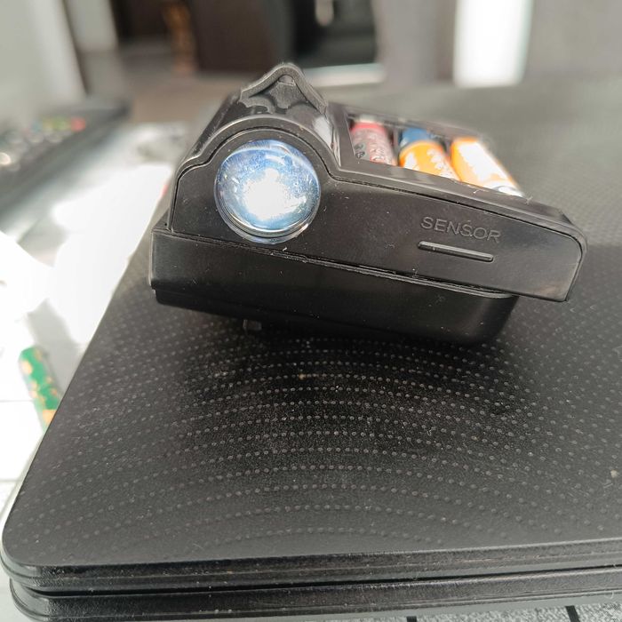 LED лого за врата на кола