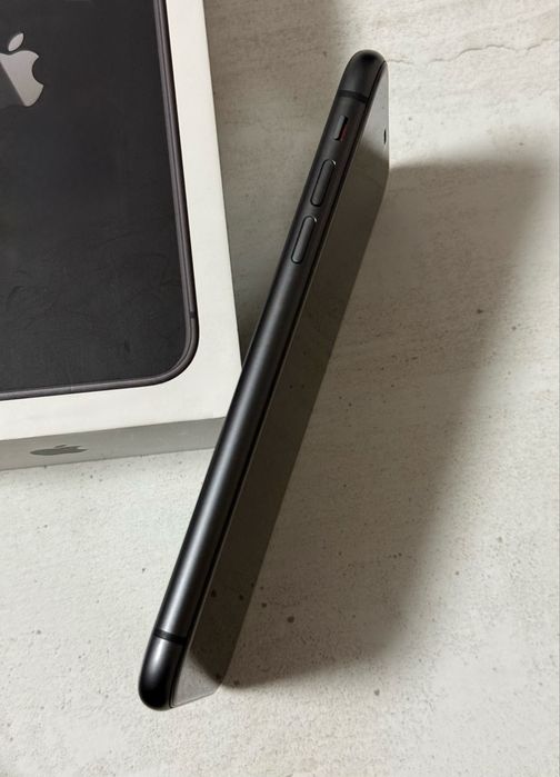 iPhone 11 128гб в идеальном состояний