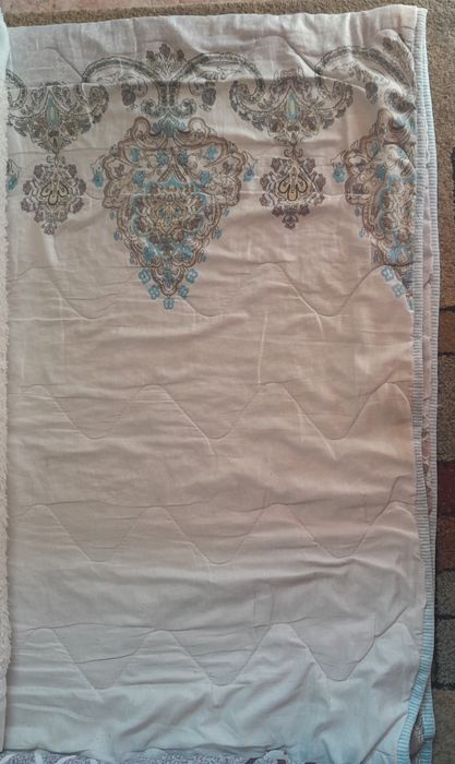 Плед бу недорого продам