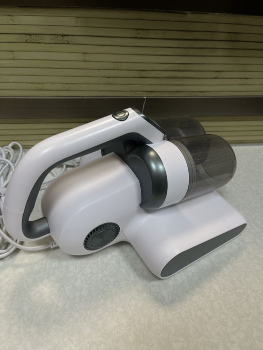 Прахосмукачка за матраци и акари Hoover Anti-Mite