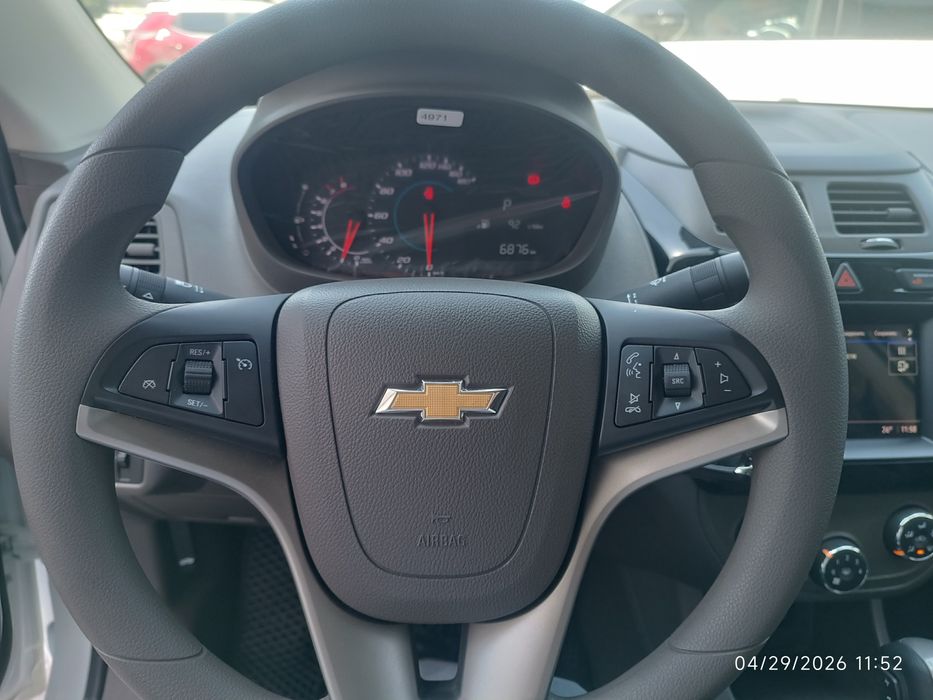 Chevrolet Cobalt 2026 — 4