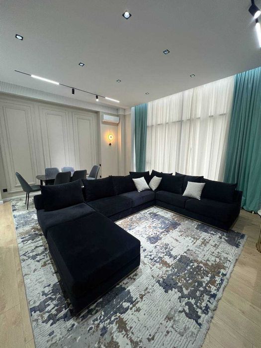 Паркентский. Oq Saroy Deluxe. 2/7/8.