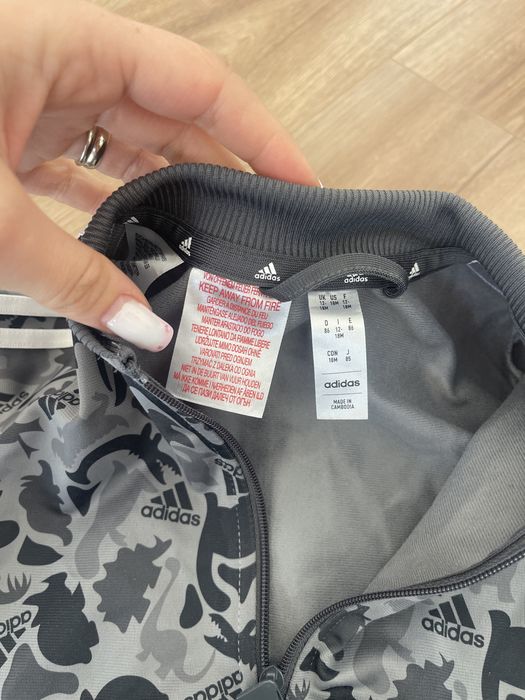 Бебешки анцуг спортен комплект Adidas Dino Camo 12-18м