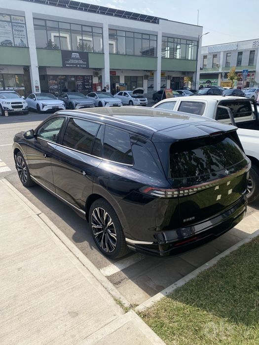 Dongfeng 008 EV 610km full variant