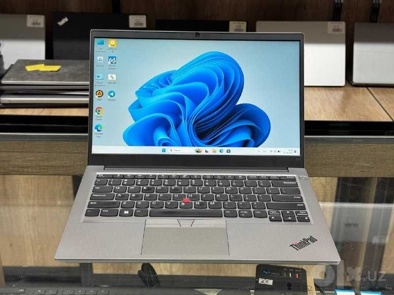 Lenovo ThinkPad E14 Gen 4 Core i5-1235U ram 8 ssd 256