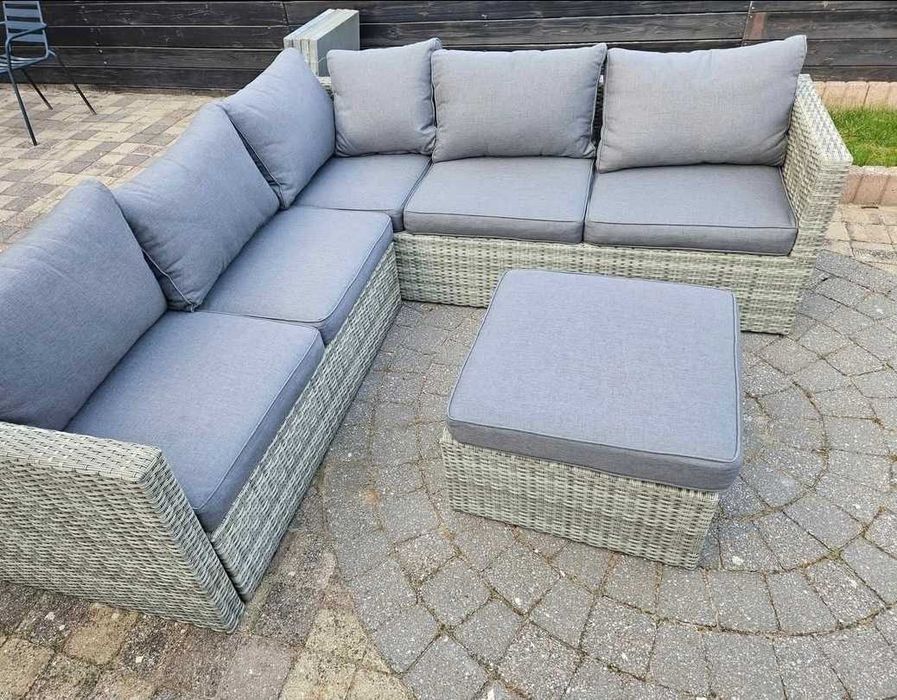 Ратанов градински комплект с възглавници