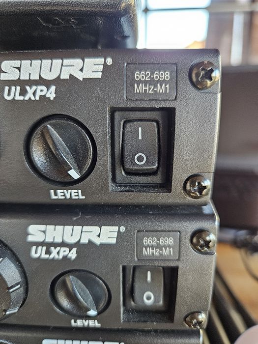 Shure ULX P4/ ULX P1 bodypack