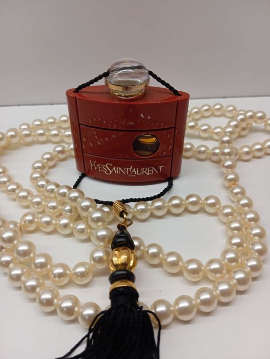 Ретро винтидж парфюм