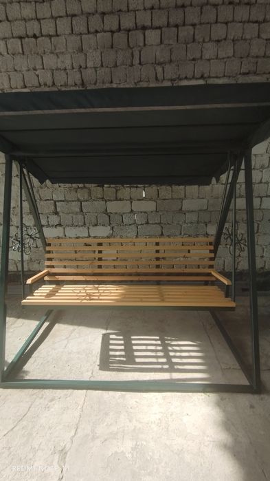 Продается качеля новый