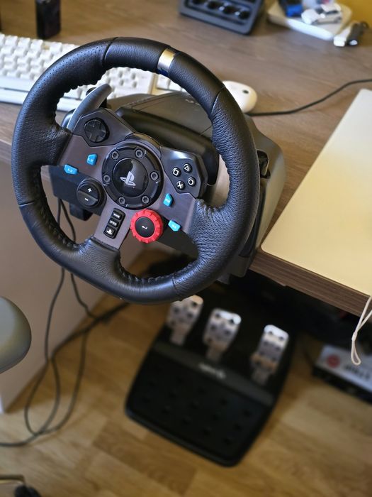 Volan Logitech G29