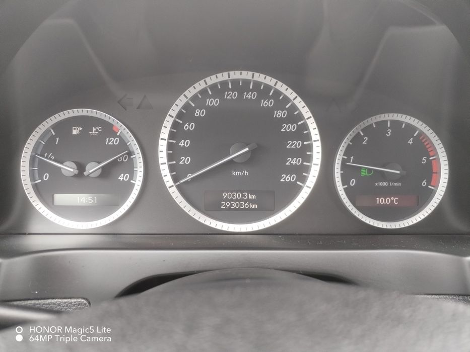 С 200 136кс. Ръчка