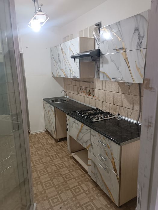 Продаётся 1 комнатная квартира в 12мк 50 дом кв ХХ с ремонтом