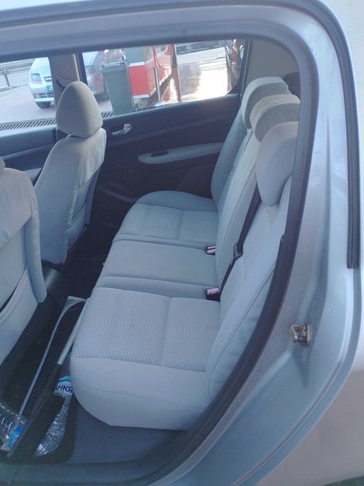 Пежо 307 1.4 16V 2004г.