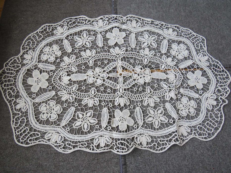 Vând MACRAME-uri unicate/seturi, bej si colorate, preturi:60E-max:500E