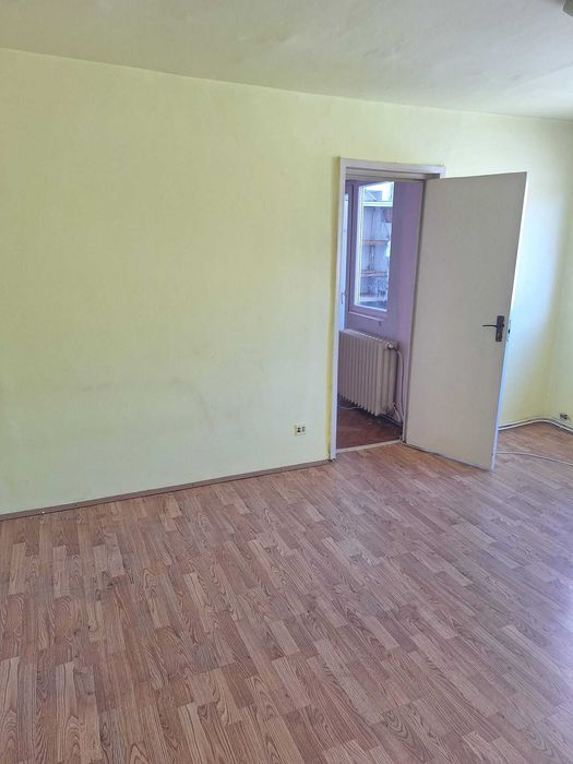 Apartament  de vânzare