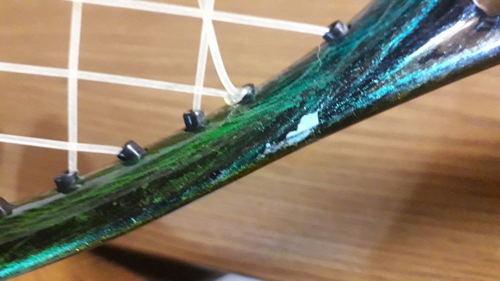 vand racheta tenis si husa WILSON stare foarte  buna .