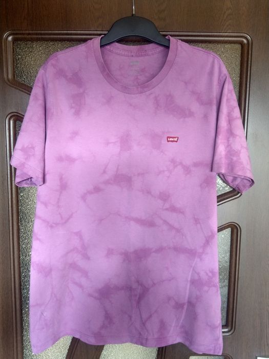 Lot blugi si tricouri