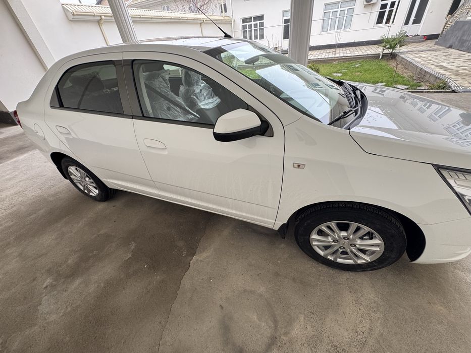 Шевролет кобалт 2023-24 автомат 6000км юрган