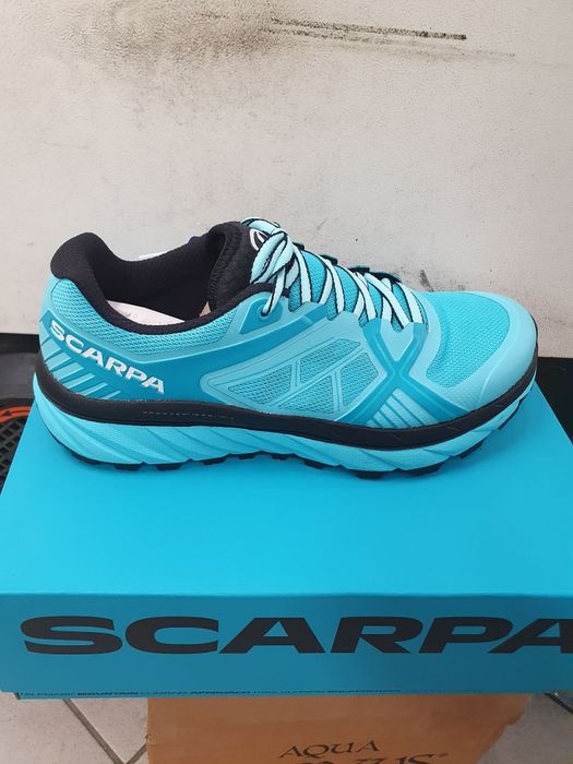 Treking  Scarpa  noi marimea 41/5 made in Vietnam