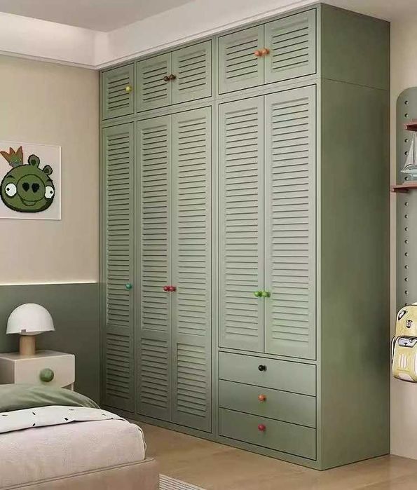 Шкаф-купе для спальни\Shkaf-kupe yotoqxona uchun\Spalni shkafi bor