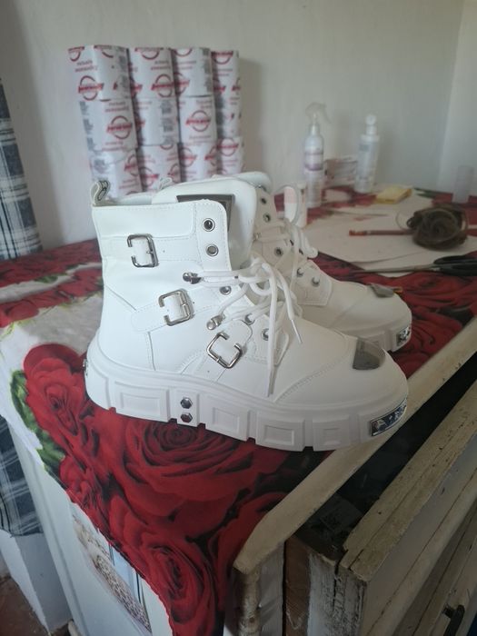 красовки новые оригинал